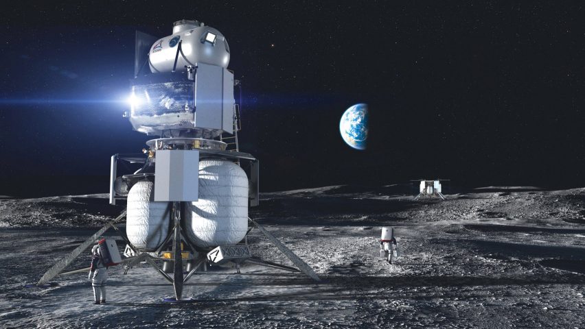 SpaceX Wins NASA Moon Lander Award as Musk Beats Bezos
