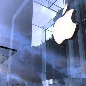 apple-reports-massive-quarterly-earnings
