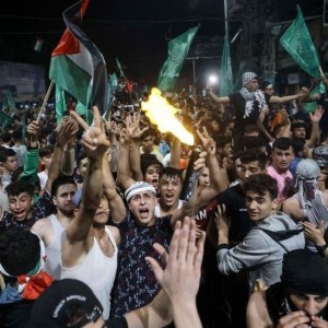 Israeli-Palestinian Ceasefire Comes Into Effect