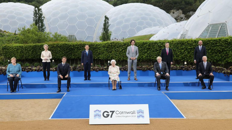 Queen Charms Prime Ministers And Presidents At G7 Summit