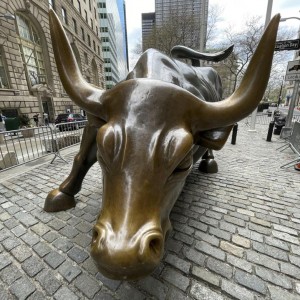 companies-buying-back-their-stock-at-pre-pandemic-levels-a-sign-of-economic-optimism