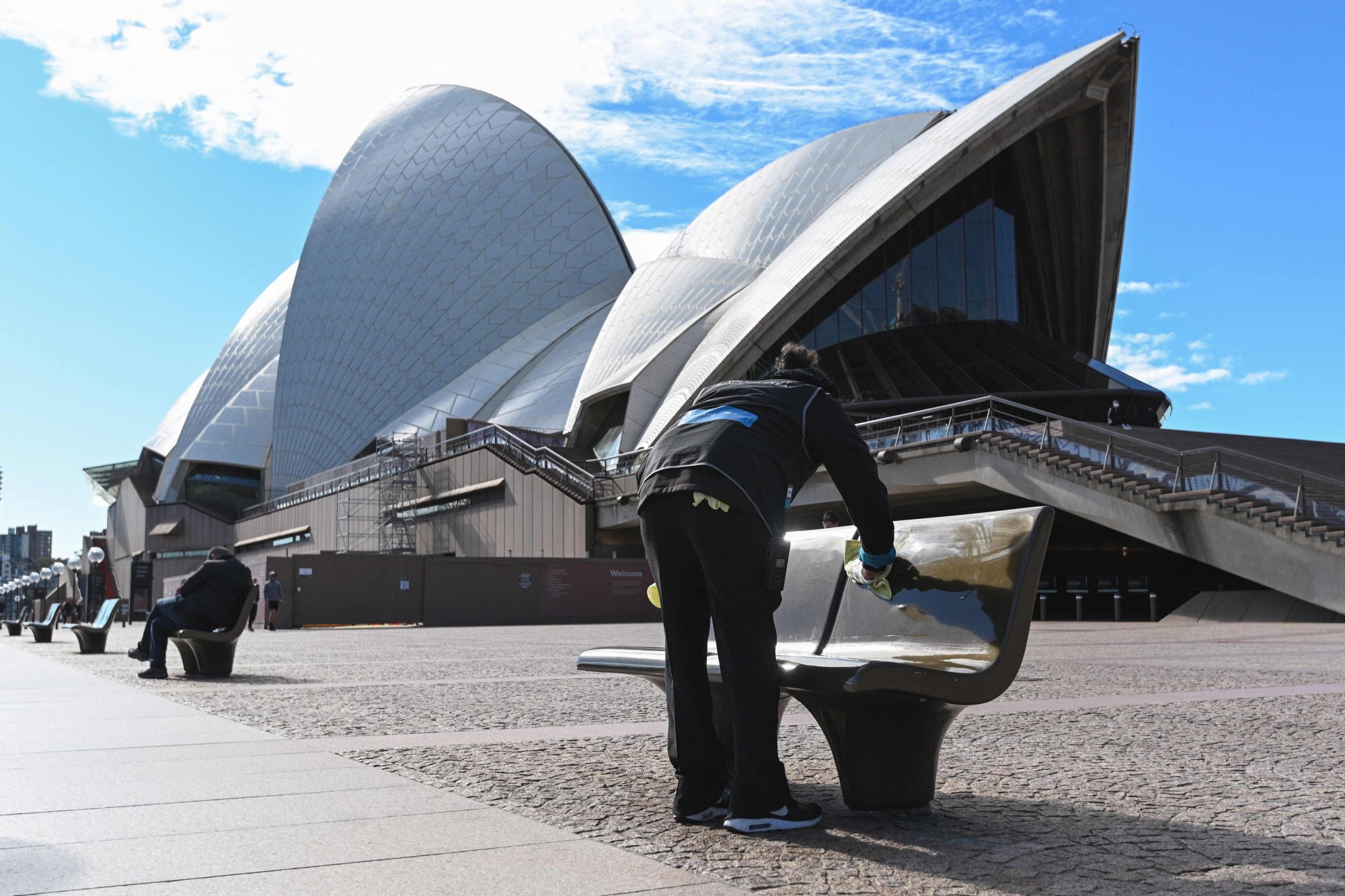 Sydney, Australia's Largest City, Enters Hard Two-Week Covid-19 Lockdown