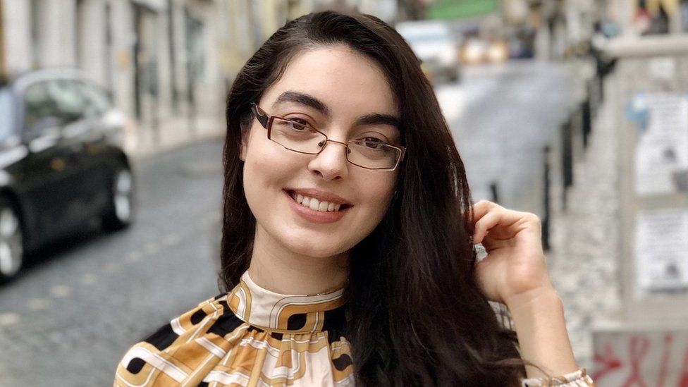 Why Small Investors Are Piling Into Share-Trading Apps