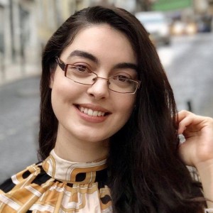 Why Small Investors Are Piling Into Share-Trading Apps