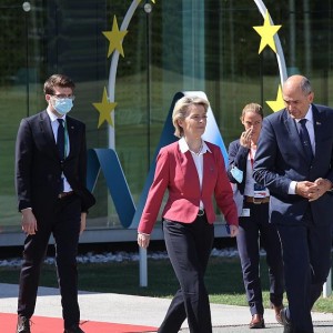 frances-finance-chief-says-would-be-disappointing-if-eu-nations-oppose-global-tax-deal