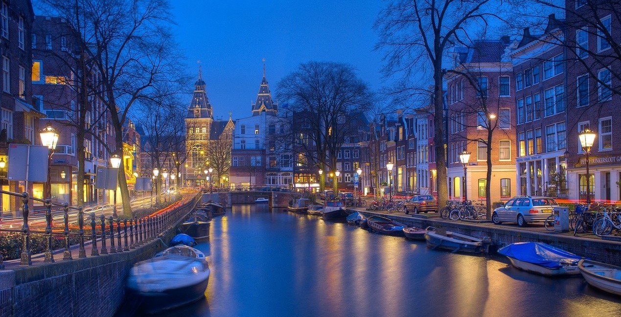Netherlands -The World's Tallest Nation Is Getting Shorter