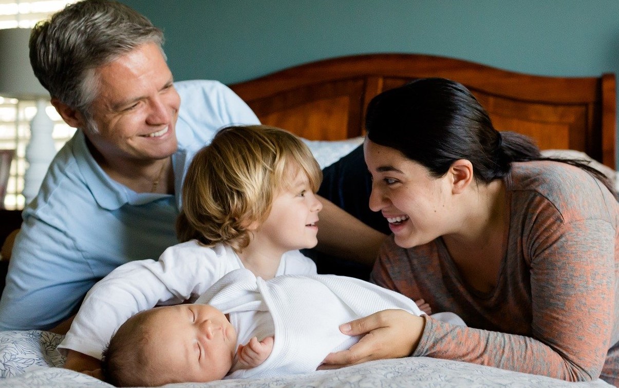 Raising Financially Savvy Kids- What To Do And Mistakes To Avoid