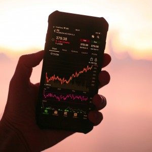 before-you-invest-in-the-stock-market-answer-these-3-questions