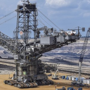 worlds-largest-miners-commits-to-net-zero-carbon-emissions-by-2050