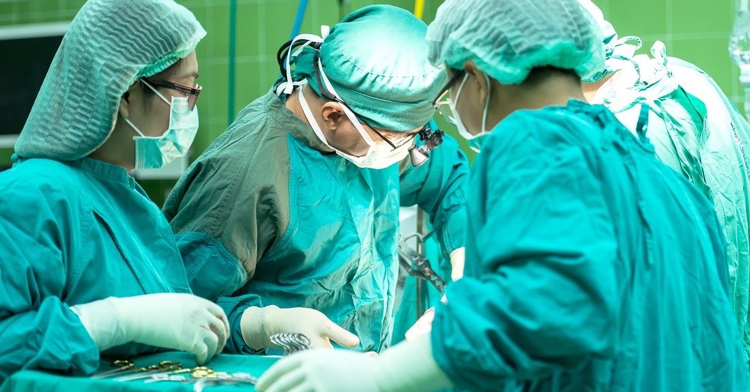 Kaiser Permanente: Nonprofit Health Care Company, Suspends Over 2,200 Unvaccinated Workers