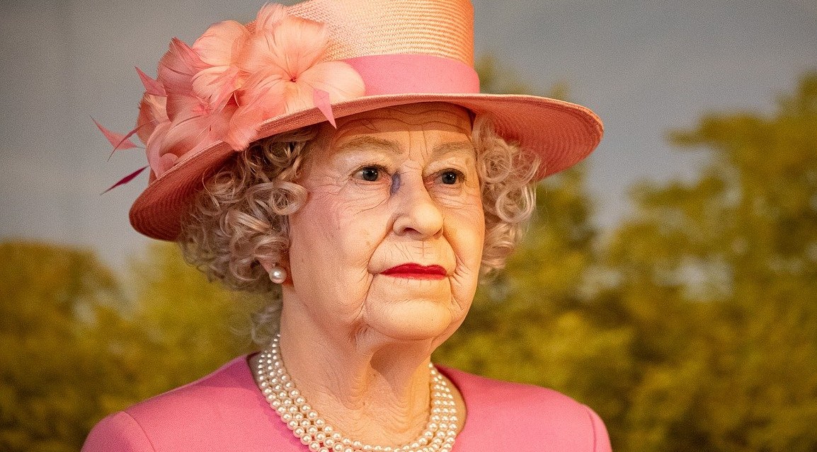 Queen Elizabeth 'You Are As Old As You Feel', Cancels Trip To Northern Ireland Due To Medical Advice