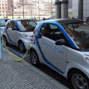 hertz-orders-100000-teslas-as-hertz-targets-the-largest-ev-rental-fleet-in-north-america