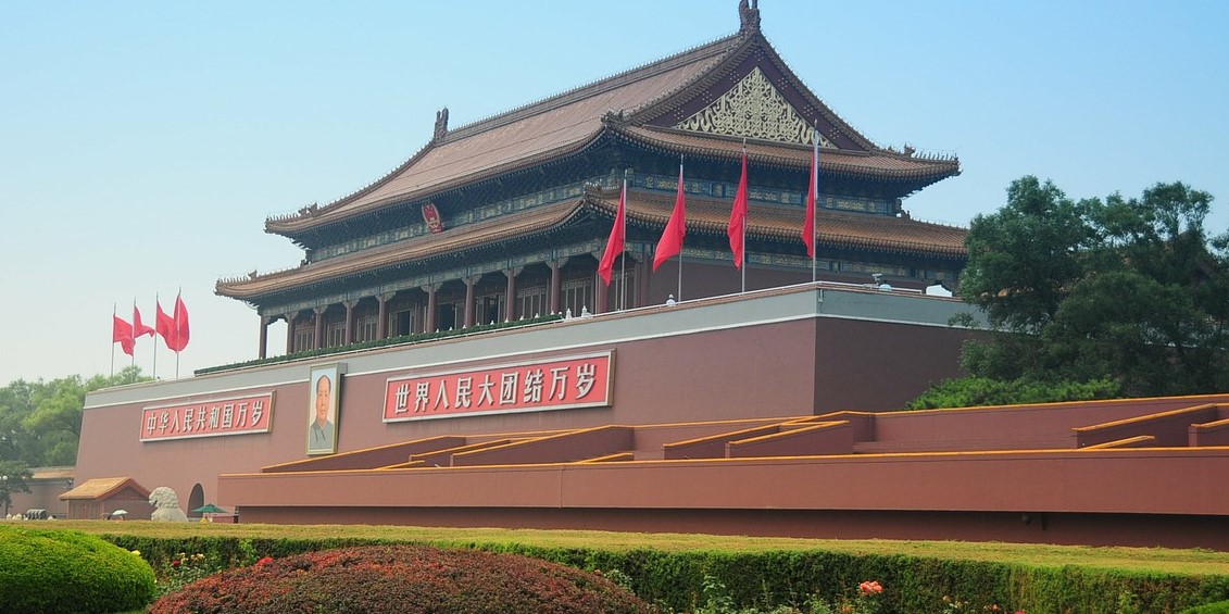 China: Declining Services Sector PMI, From 53.2 In September To 52.4 In October