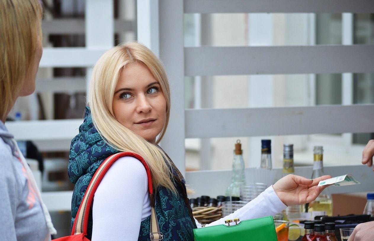 Here Are 4 Strategies For Smarter Spending As Consumer Prices Hinges Higher