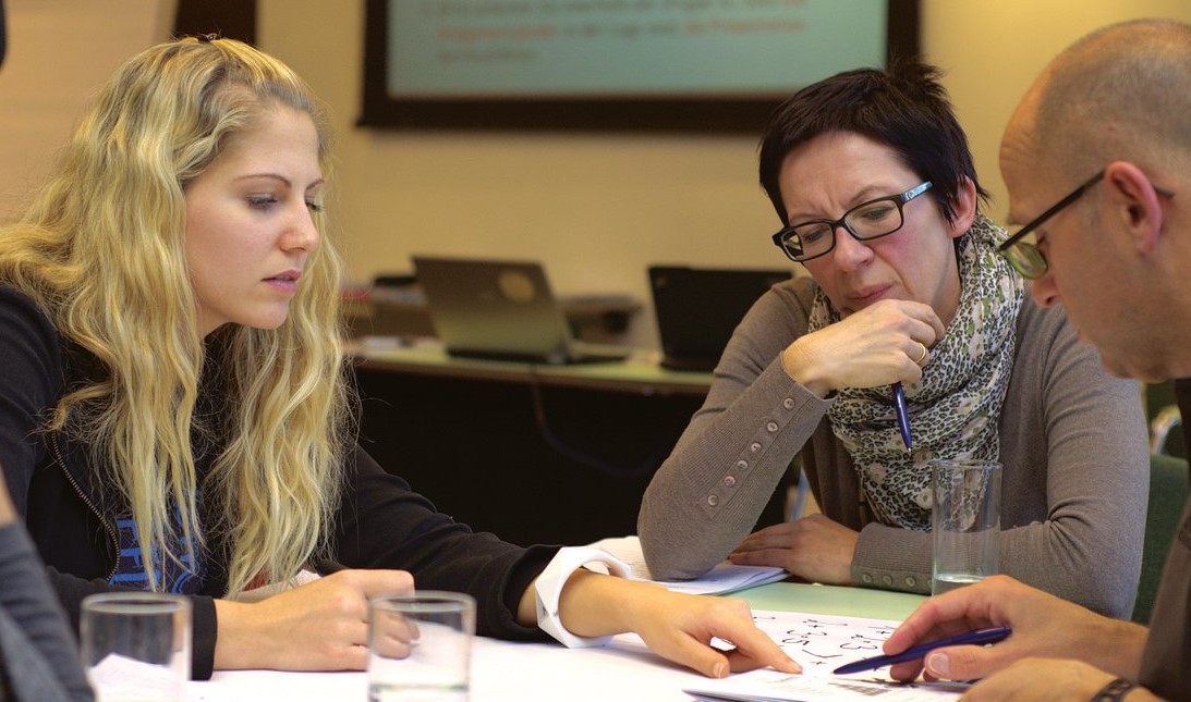 Do Men Have Higher Total Credit Limits Than Women Borrowers? See This Research Result