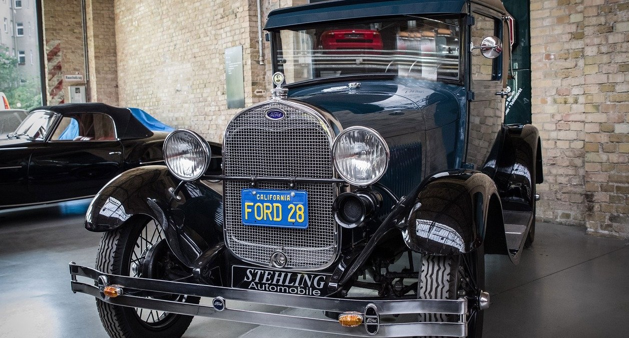 Ford And GlobalFoundries Partners  To Boost Chip Supply