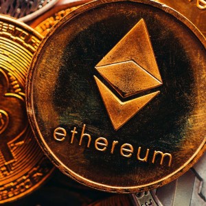 Crypto.com Coin Rallies After The Company Buys The Naming Rights To The Staples Center