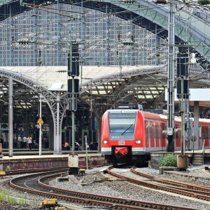 world-war-2-bomb-explode-near-a-munich-station-three-wounded