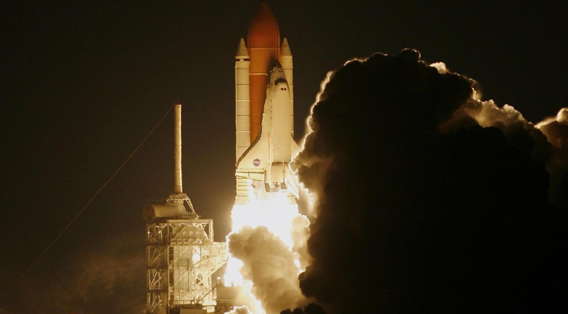 Jeff Bezos’ Blue Origin Launches And Returns First Six Passenger Through Spaceflight