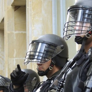 german-police-foil-anti-vaxxer-murder-plot-against-state-premier