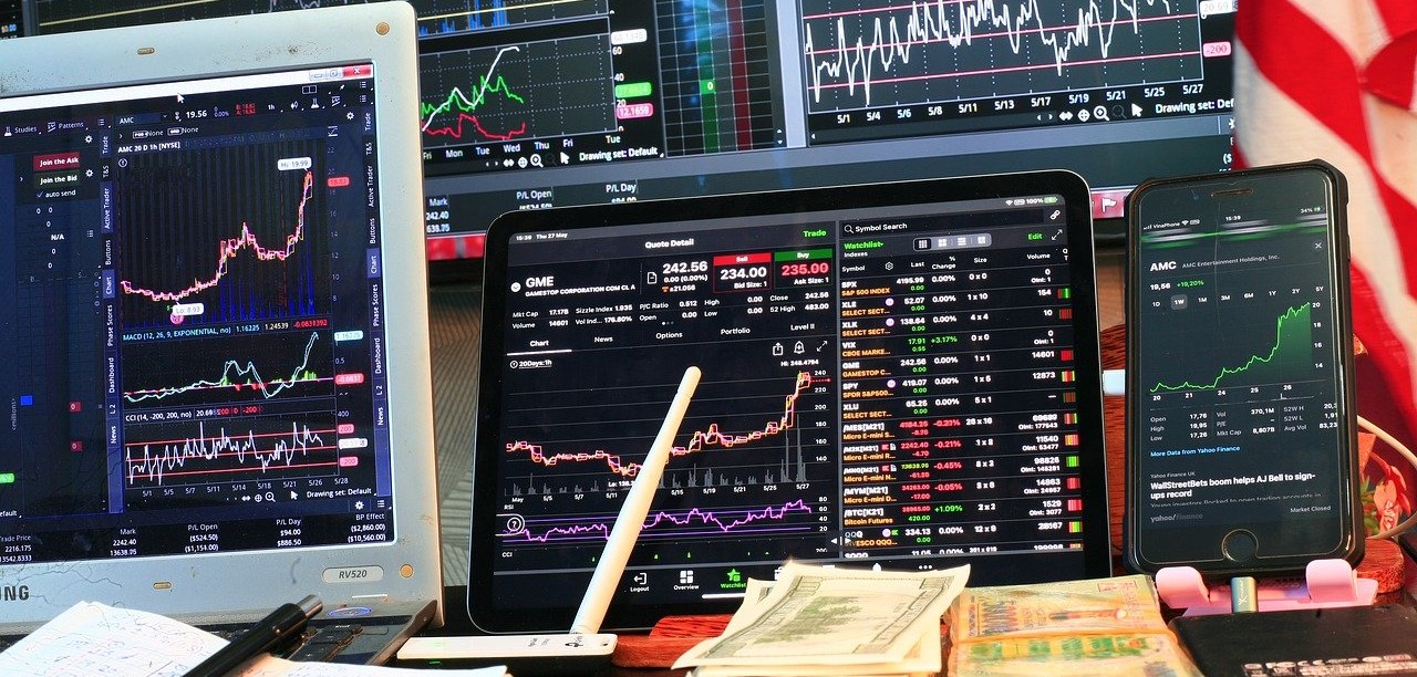 Omicron Risks Notwithstanding, Emerging Markets Remains  Attractive - Invesco’s Top Strategist 