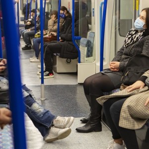 omicron-christmas-travel-will-fuel-spread-of-omicron-dr-fauci-warns