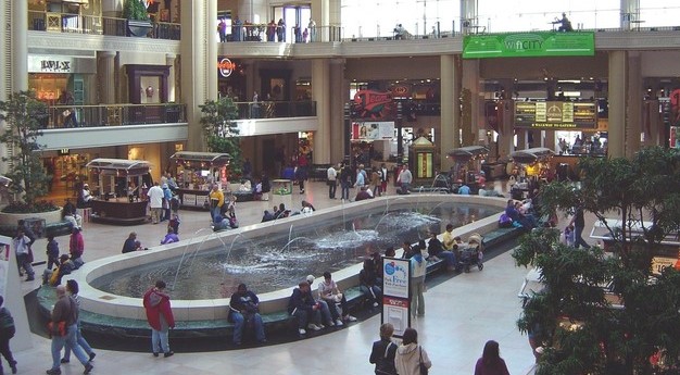 US Senators Demand Probe Into Amazon's Labour Practice