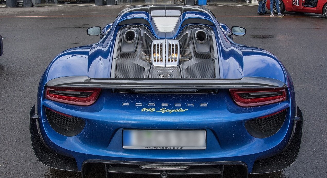 U.S. Hybrid Electric Car Sales Hit Record Highs As It Offers A Mix Of Fuel Economy And Performance