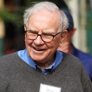 billionaire-list-warren-buffett-overtakes-mark-zuckerberg-as-tech-fortunes-slide
