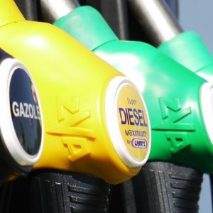 nigerias-fuel-supply-crisis-building-up-as-nnpc-ask-trading-firms-for-emergency-gasoline-supplies