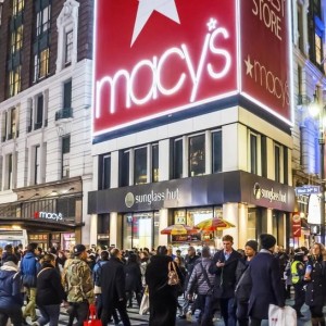 macys-on-the-spot-to-lead-the-u-s-holiday-season-biggest-sales-jump