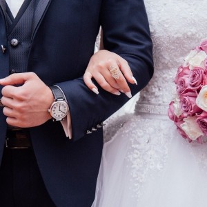 heres-money-talk-ideas-for-couples-before-you-walk-down-the-aisles-for-wedding