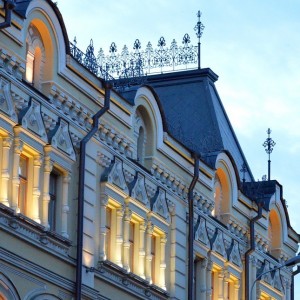 russian-banks-prepares-for-sanctions-as-they-import-an-estimated-5-billion-worth-of-foreign-cash