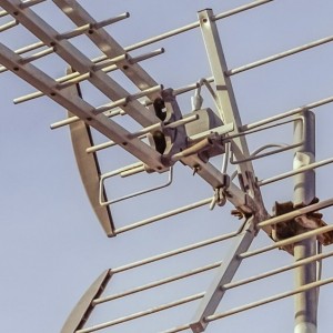 elon-musks-starlink-a-life-saver-that-keeps-ukrainians-open-to-the-world