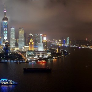 covid-lockdown-bankers-and-traders-bedding-in-shanghai-offices-to-china-financial-hub-running