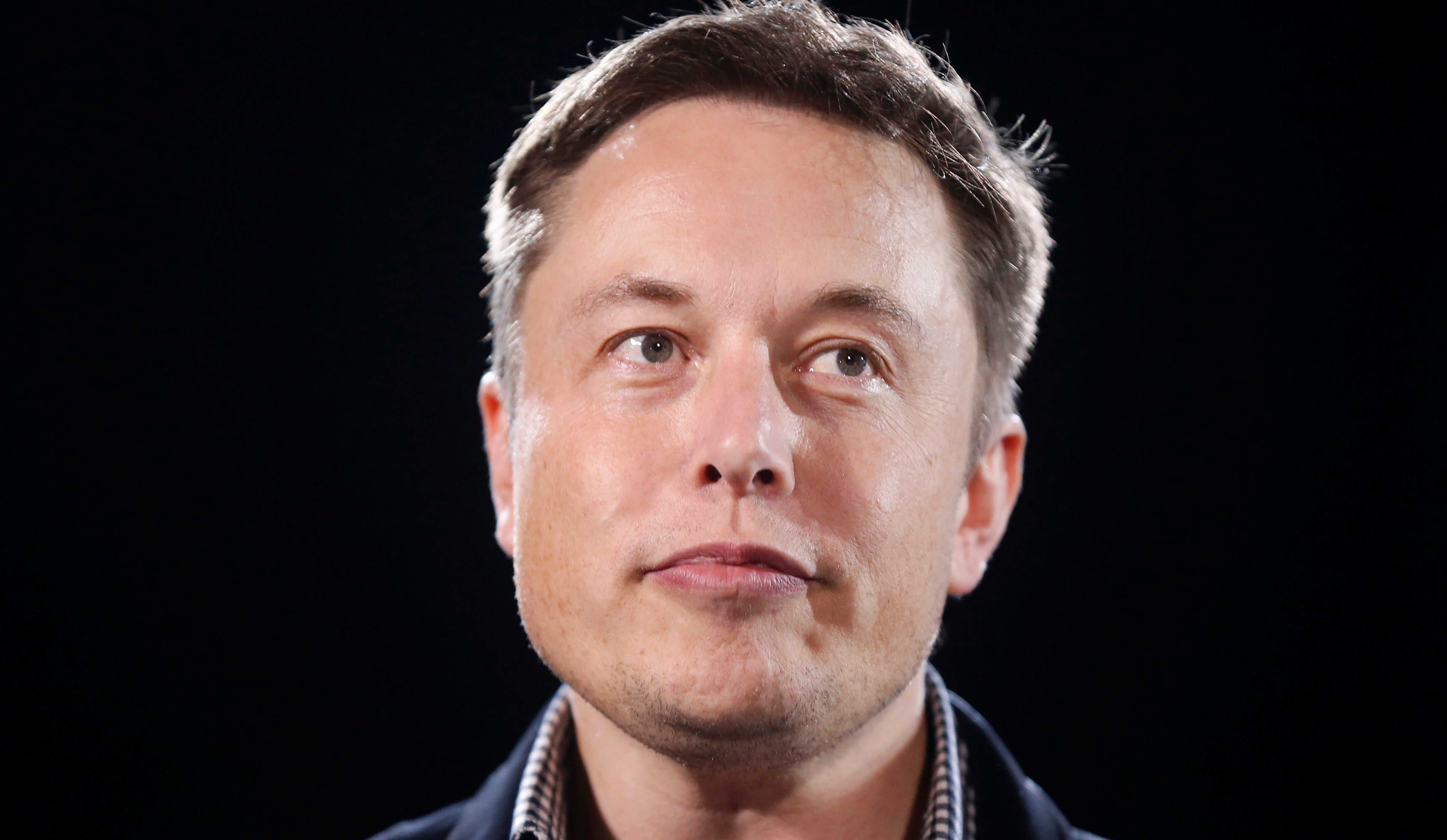 Elon Musk: Human Could Eventually Download Their Brains Into Robots 