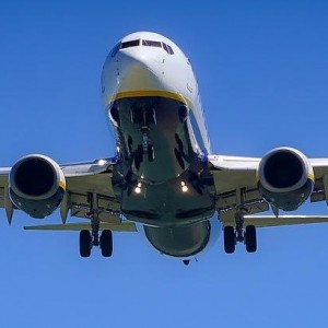 china-eastern-airlines-resumes-boeing-737-800-flights-after-march-crash