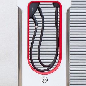 elon-musk-sold-around-4-billion-worth-of-tesla-shares-as-he-moved-to-buy-twitter