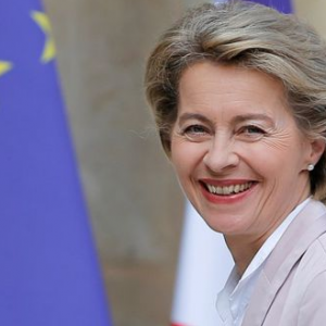 EU, Ursula von der Leyen : 'Putin Must Pay A Price, A High Price, For His Brutal Aggression'
