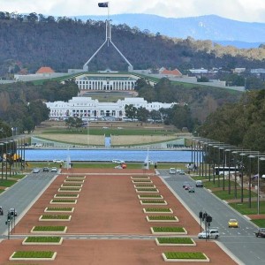 australia-pm-scott-morrison-vs-anthony-albanese-as-early-voting-shows-opposition-ahead