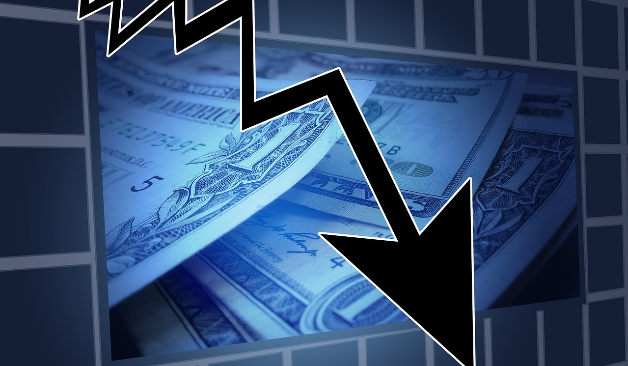 Global Stocks Are Hurting And In Turmoil But Strategist Says 'Don’t Panic' 