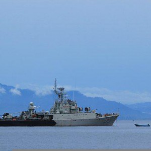 China Warned U.S. Warship As It Transited Taiwan Strait