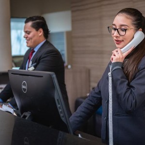 Telephone Etiquette: Adopt These 8 Tips To Appear Professional In Your Telephone Conversations