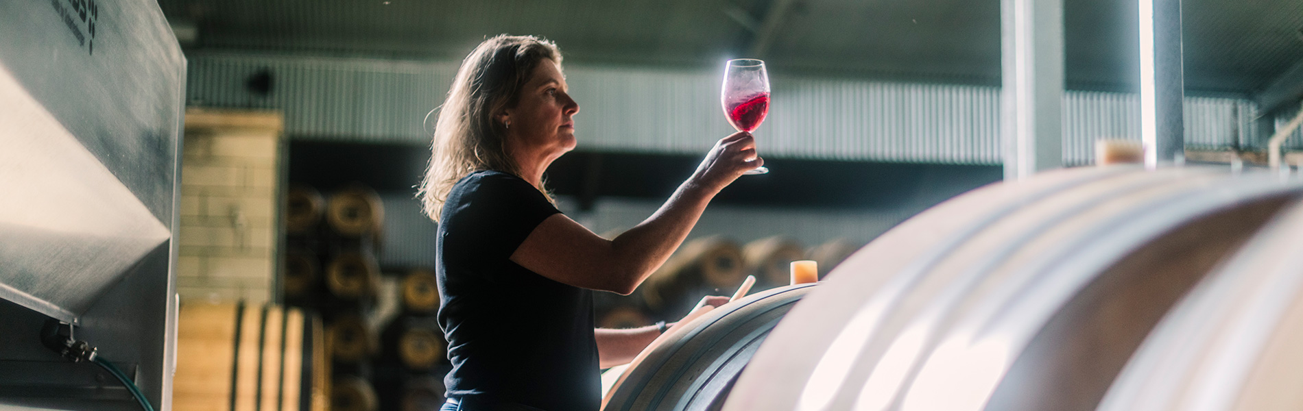  Australia’s Leading Wine Authority To Close Office In China As Exports Plunge