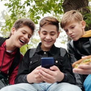 The Pros and Cons of Single-Gender Schools