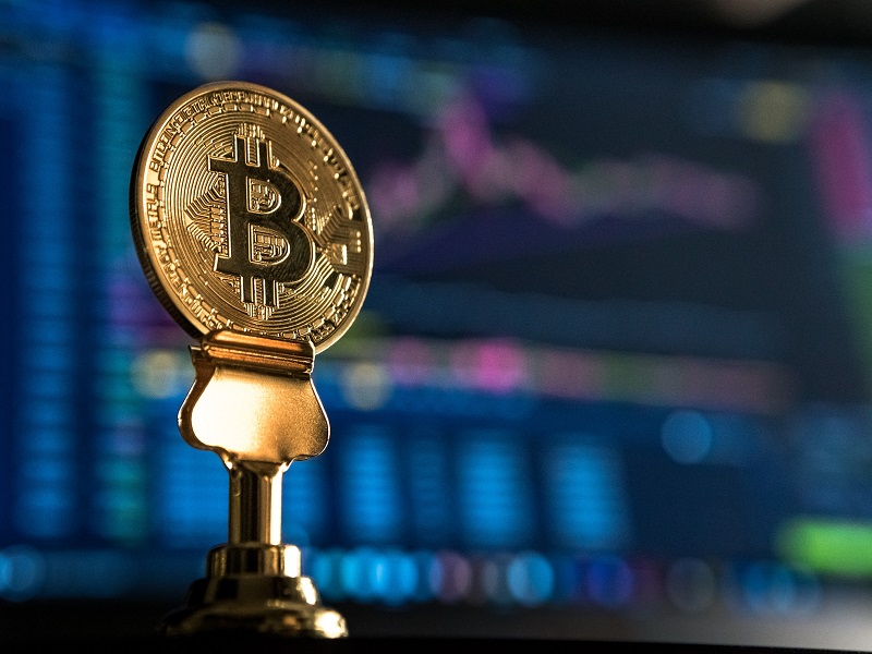 Bitcoin Cash Soars 7%, Bitcoin Stalls At $21K (Market Watch)