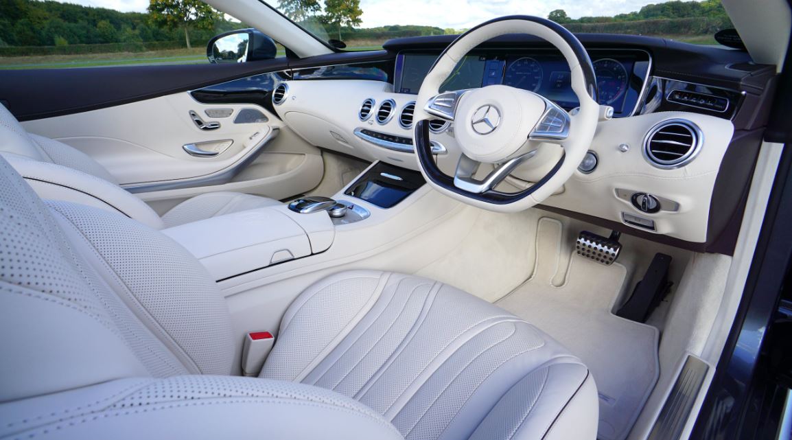 Mercedes-Benz Pulls Out Of Russian Market