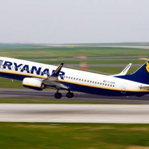 airlines-face-fragile-winter-ryanair-ceo-says-after-record-summer-profits