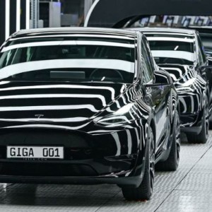 tesla-cuts-delivery-waiting-time-for-all-model-3-model-y-cars