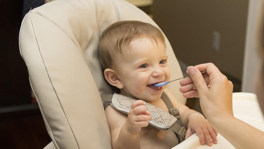 Reckitt Expects U.S. Infant Formula Shortage Until Spring